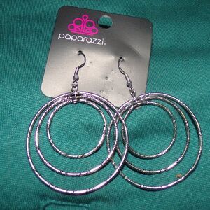 Vintage Paparazzi  Vertigo Silver Earring new on card